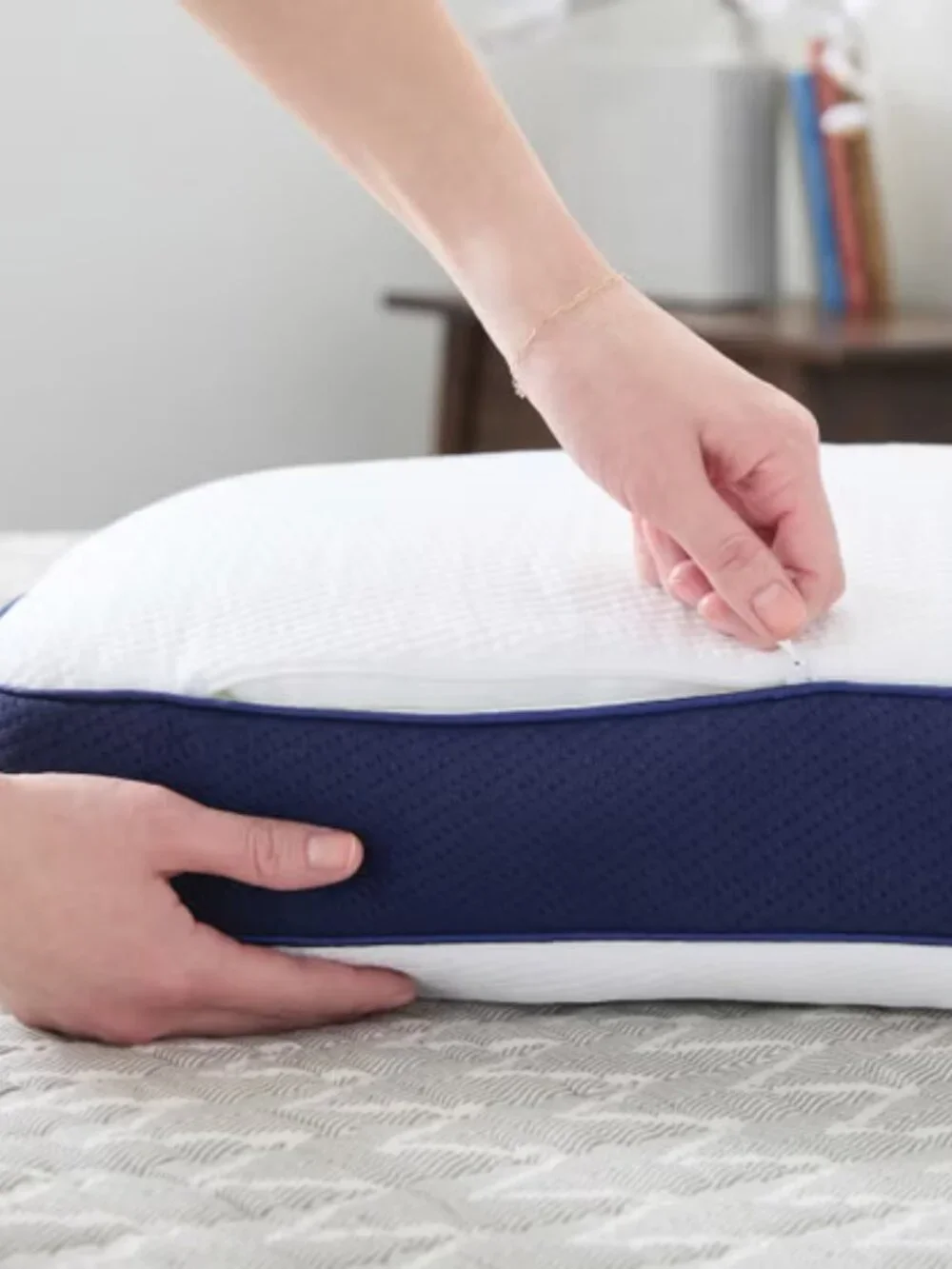 Theraluxe by Therapedic Dual Comfort Gel Memory Foam Pillow, Queen